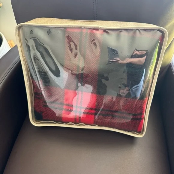 Vintage Pendleton 1960s Plaid Red 100% Virgin Throw Robe Blanket - Picture 3 of 6